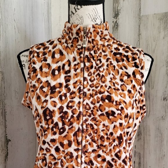 CHARTER CLUB LEOPARD PRINT FUZZY VEST - Picture 2 of 6